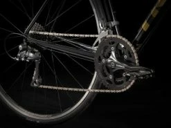 TREK BIKES Vélo Trek Domane AL2 Claris R2000 2x8v Patin Noir 11 TREK BIKES Vélo Trek Domane AL2 Claris R2000 2x8v Patin Noir -Composants, périphériques de vélo de route Soldes Magasin Domane AL2 patins noir transmission big