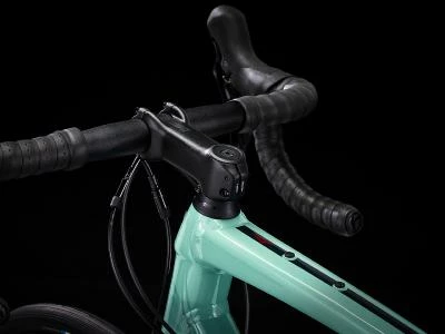 TREK BIKES Vélo Trek Domane AL4 Shimano Tiagra Disc Blue Sage 8 TREK BIKES Vélo Trek Domane AL4 Shimano Tiagra Disc Blue Sage – Image 8