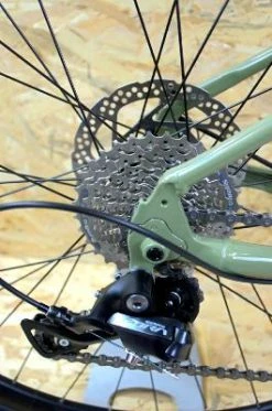 ROYAL BIKE SHOP Vélo De GRAVEL EXS Shimano Sora Disc Mono 9V Kaki T48 -Composants, périphériques de vélo de route Soldes Magasin gravel transmission 01 big